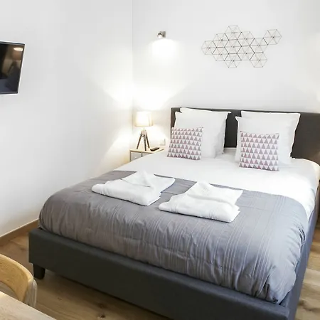 Flandres Apartment *