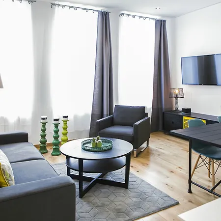 Flandres Apartment *