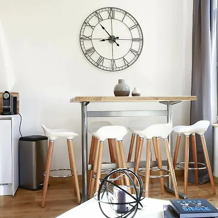 Apartment Flandres